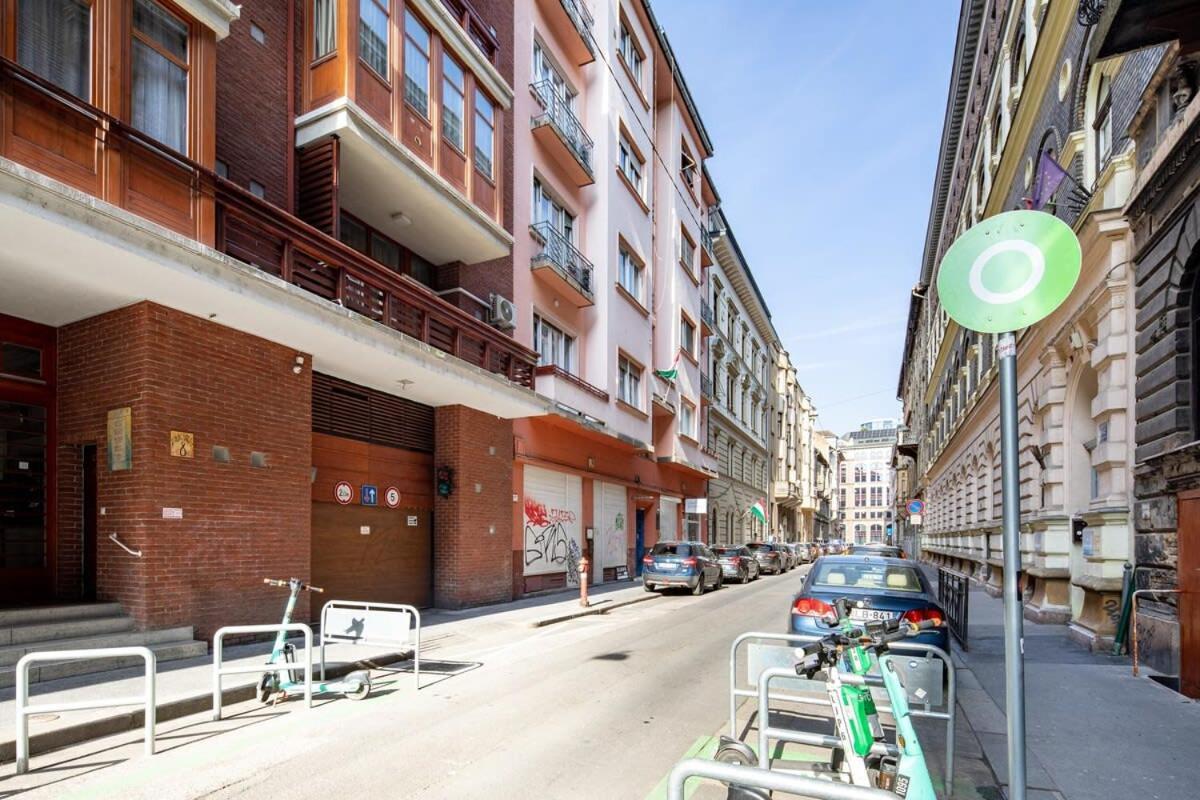 Ferienwohnung Central - New - Quiet Sleep Budapest Exterior foto